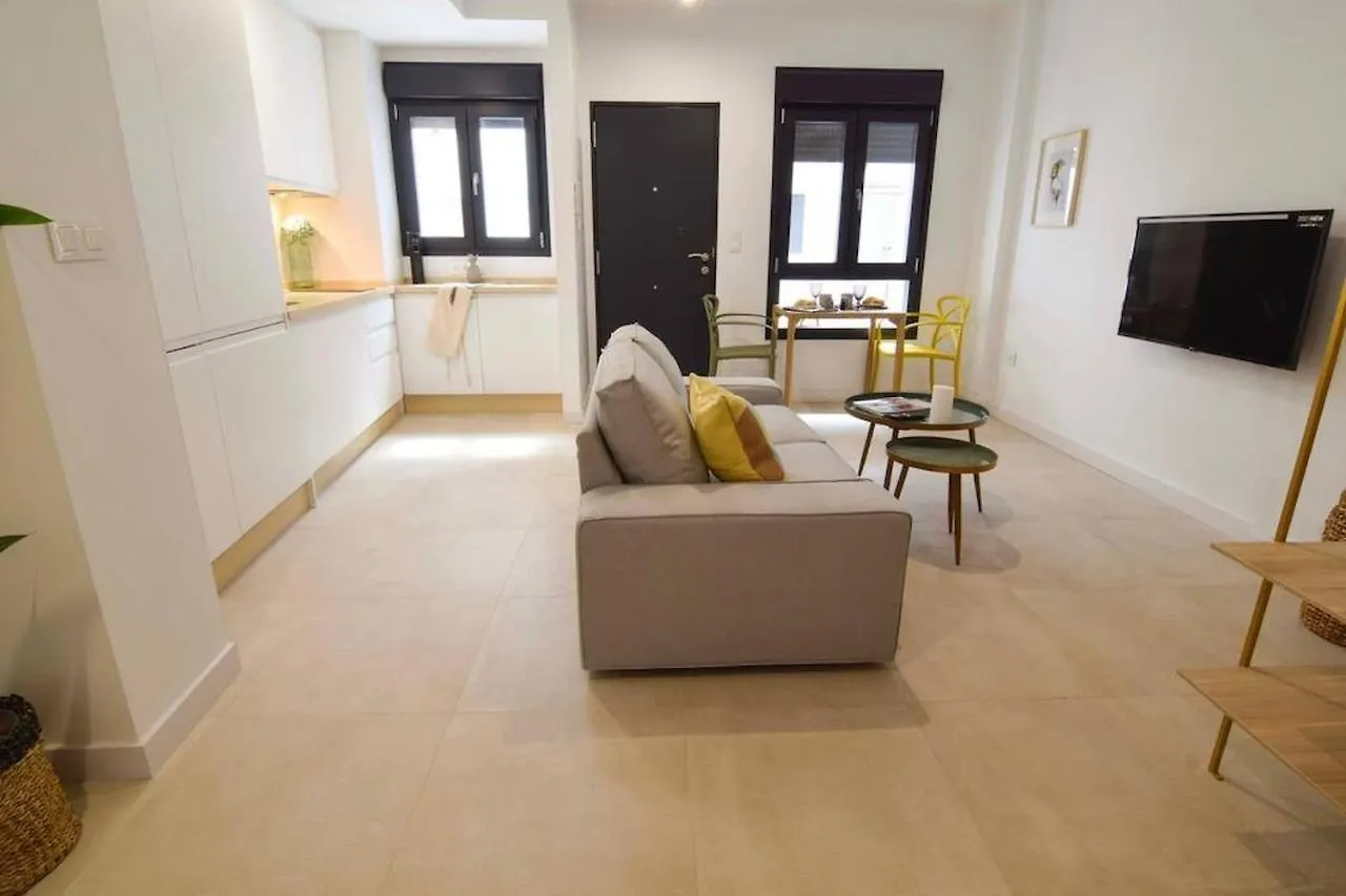 Lovely Studio In Malaga Center By Sharingco. 0*,
